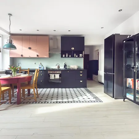 公寓 Kolor&dizajn Apartament, Bielsko-biala, Center, Dworzec Pkp 别尔斯克-比亚拉